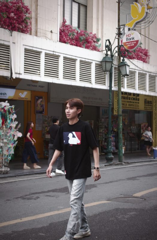 phối đồ áo phông rộng nam